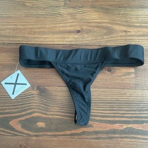 NWT Boutine LA bikini bottoms, Manhattan black color, size large